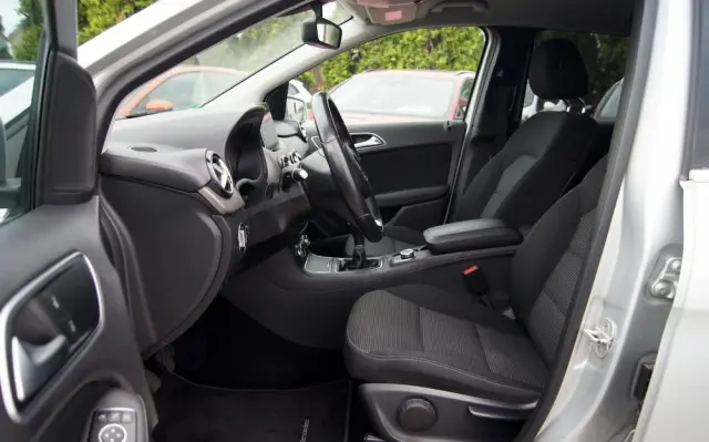 MERCEDES-BENZ Klasa B 180 Style