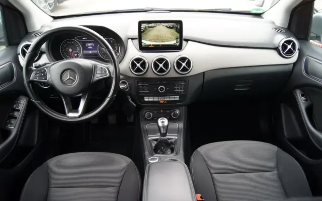 MERCEDES-BENZ Klasa B 180 Style