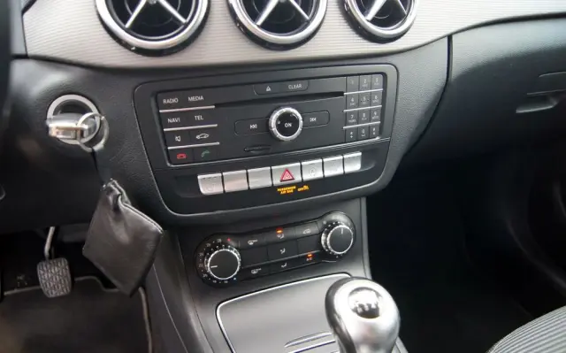 MERCEDES-BENZ Klasa B 180 Style