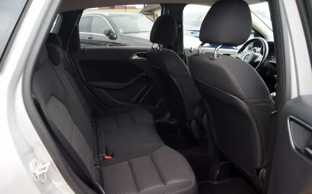 MERCEDES-BENZ Klasa B 180 Style