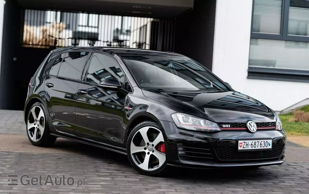 VOLKSWAGEN Golf VII 2.0 TSI BMT GTI Performance DSG