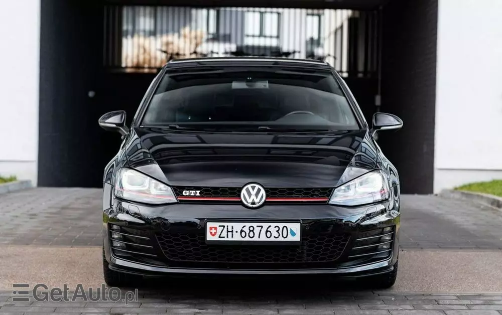 VOLKSWAGEN Golf VII 2.0 TSI BMT GTI Performance DSG