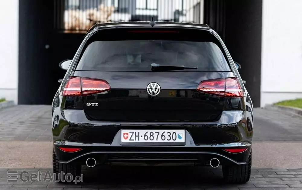 VOLKSWAGEN Golf VII 2.0 TSI BMT GTI Performance DSG