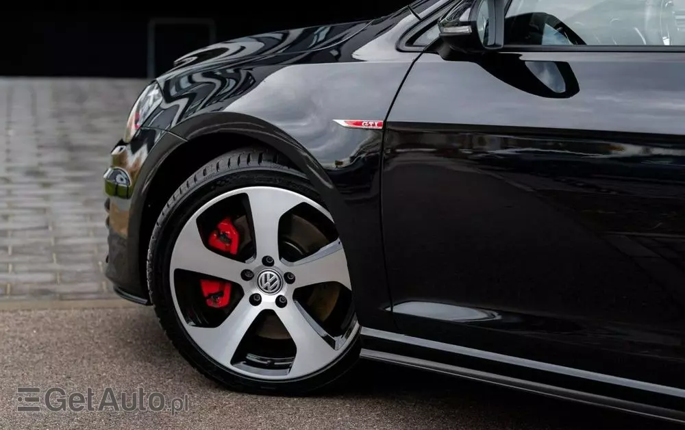VOLKSWAGEN Golf VII 2.0 TSI BMT GTI Performance DSG