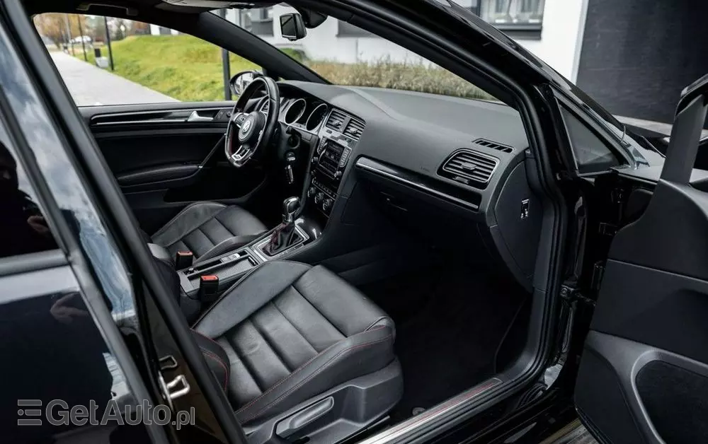 VOLKSWAGEN Golf VII 2.0 TSI BMT GTI Performance DSG