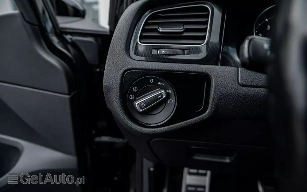 VOLKSWAGEN Golf VII 2.0 TSI BMT GTI Performance DSG