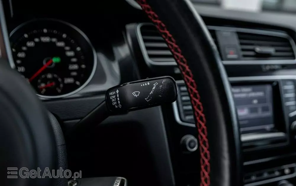 VOLKSWAGEN Golf VII 2.0 TSI BMT GTI Performance DSG