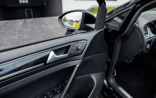 VOLKSWAGEN Golf VII 2.0 TSI BMT GTI Performance DSG