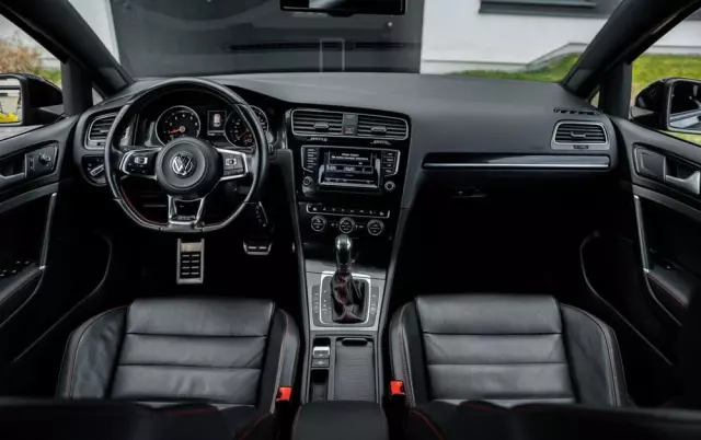 VOLKSWAGEN Golf VII 2.0 TSI BMT GTI Performance DSG