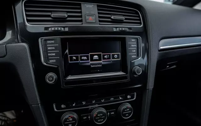 VOLKSWAGEN Golf VII 2.0 TSI BMT GTI Performance DSG