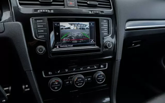 VOLKSWAGEN Golf VII 2.0 TSI BMT GTI Performance DSG