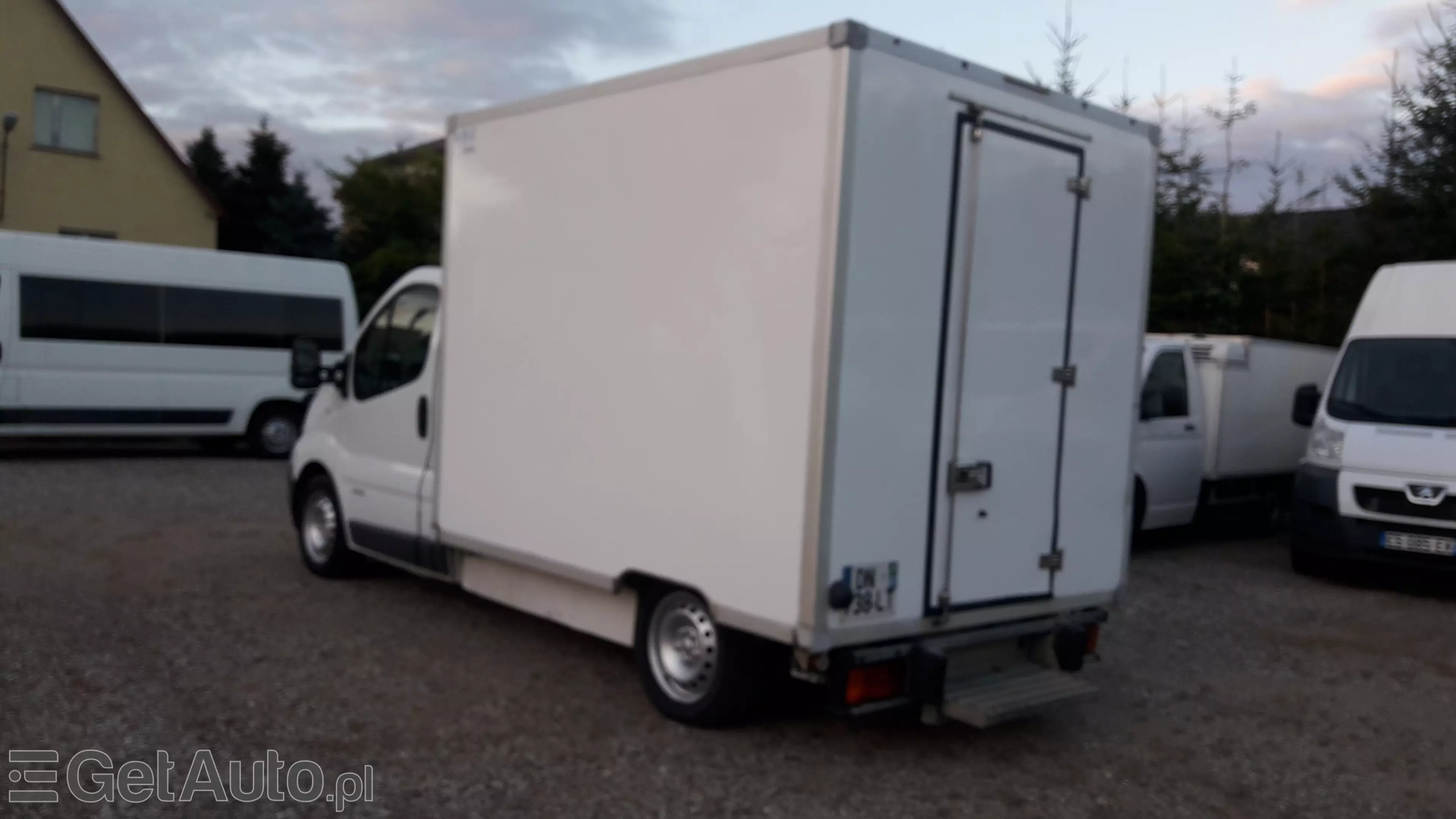 RENAULT Trafic 