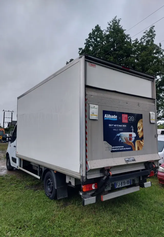 RENAULT Master Kontener