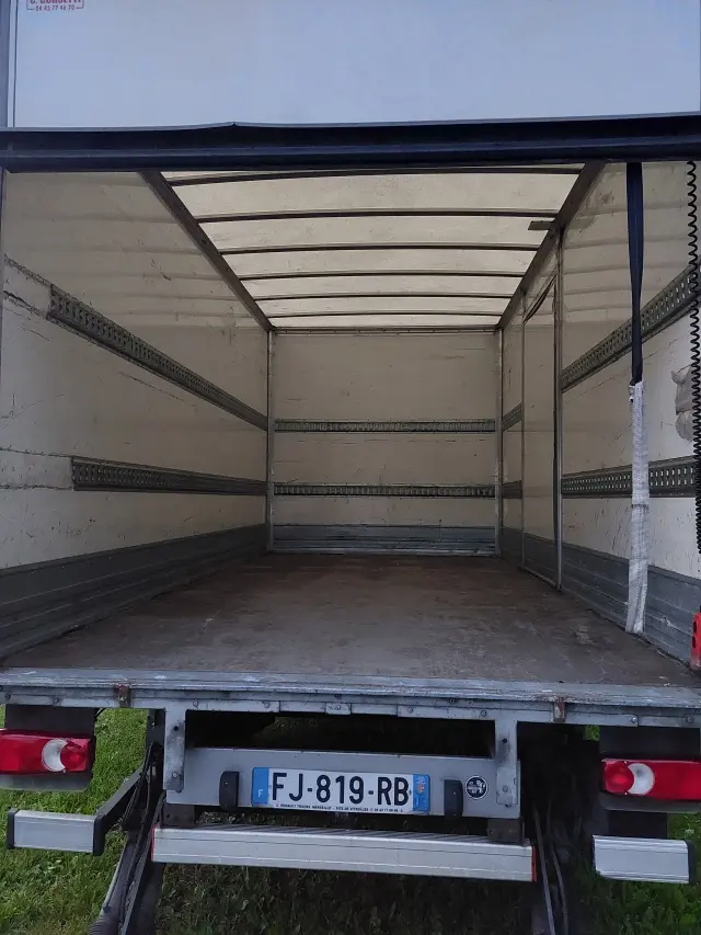 RENAULT Master Kontener