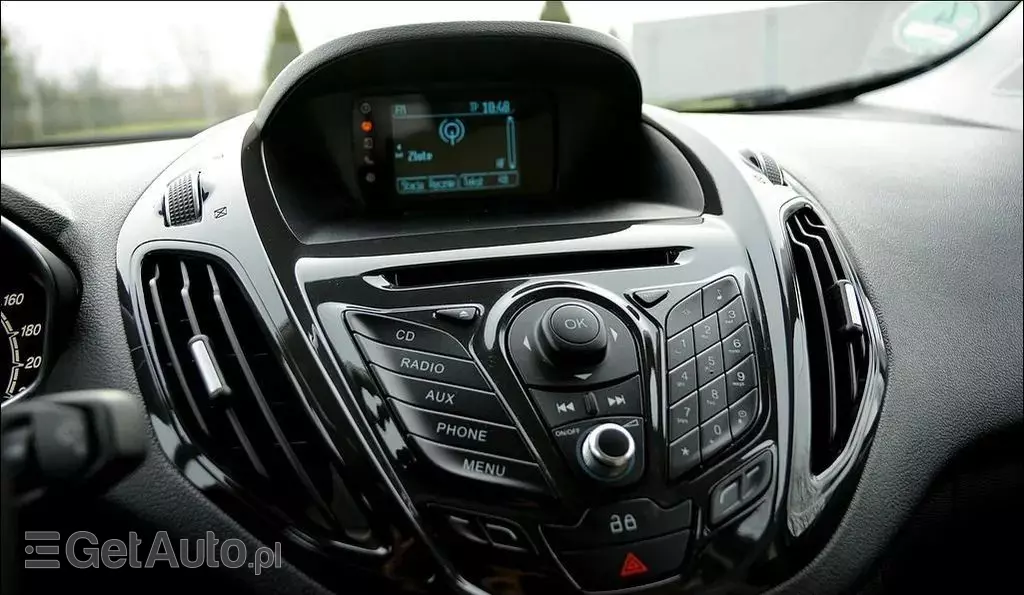 FORD Tourneo Courier 