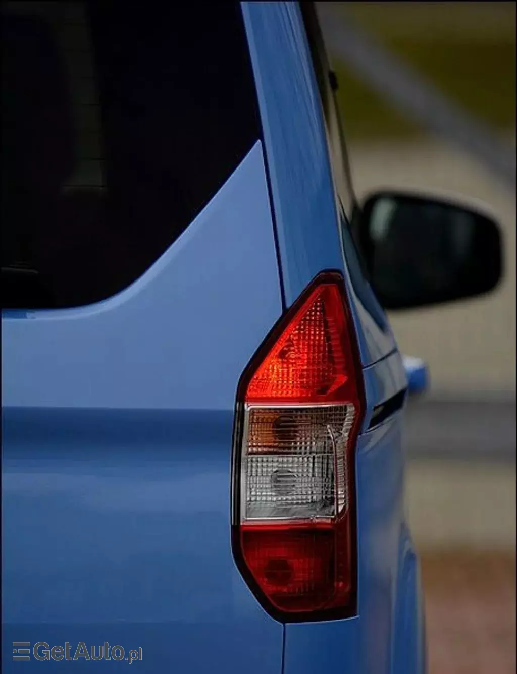 FORD Tourneo Courier 