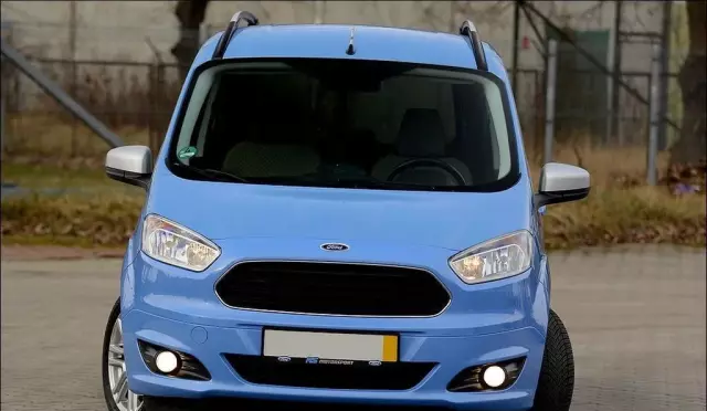 FORD Tourneo Courier 