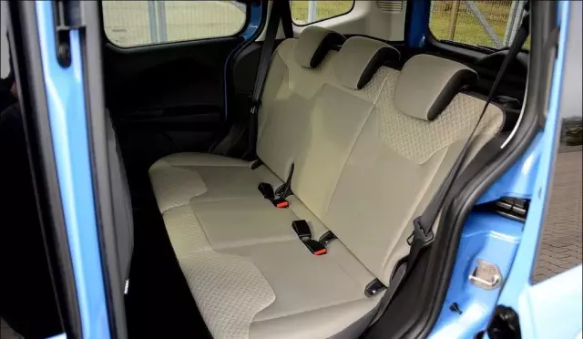 FORD Tourneo Courier 