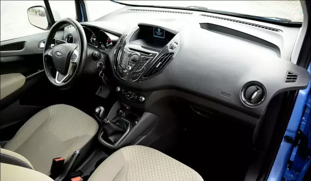 FORD Tourneo Courier 