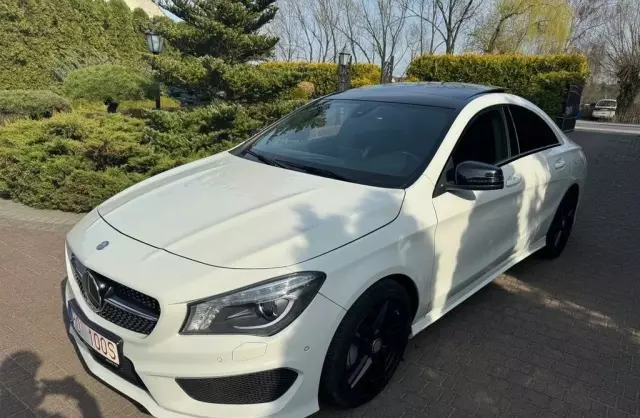 MERCEDES-BENZ CLA 