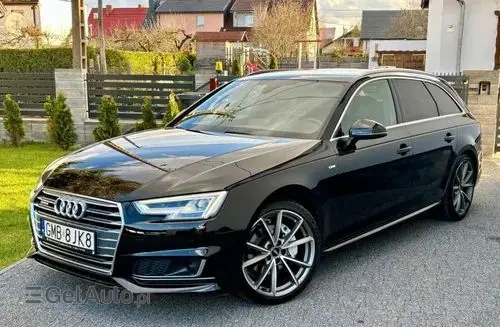 AUDI A4 