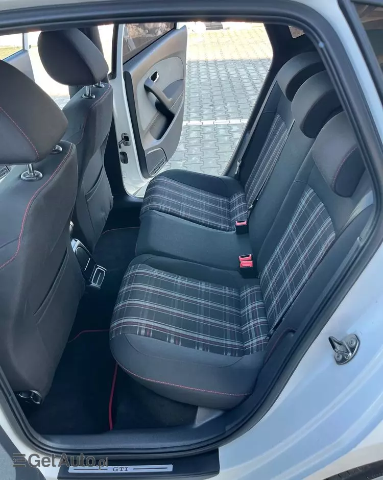 VOLKSWAGEN Polo 1.4 TSI GTI DSG