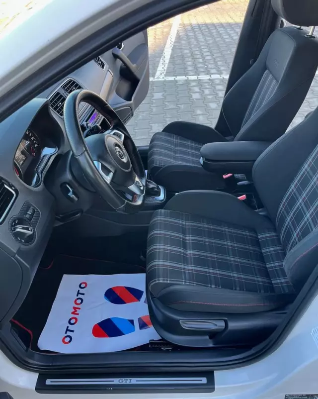 VOLKSWAGEN Polo 1.4 TSI GTI DSG