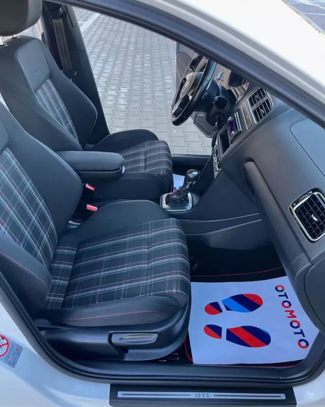 VOLKSWAGEN Polo 1.4 TSI GTI DSG