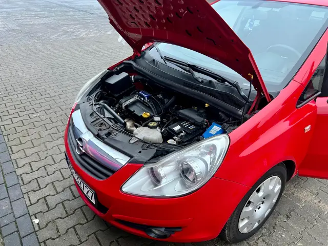 OPEL Corsa 