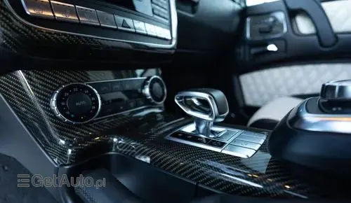 MERCEDES-BENZ Klasa g 63 AMG  