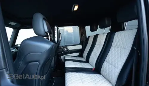 MERCEDES-BENZ Klasa g 63 AMG  