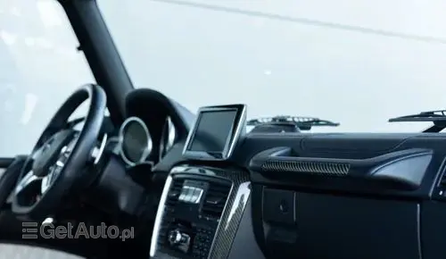 MERCEDES-BENZ Klasa g 63 AMG  