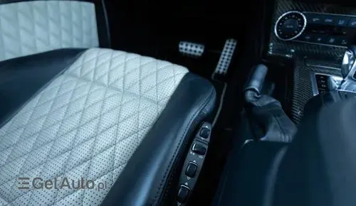 MERCEDES-BENZ Klasa g 63 AMG  