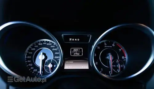 MERCEDES-BENZ Klasa g 63 AMG  