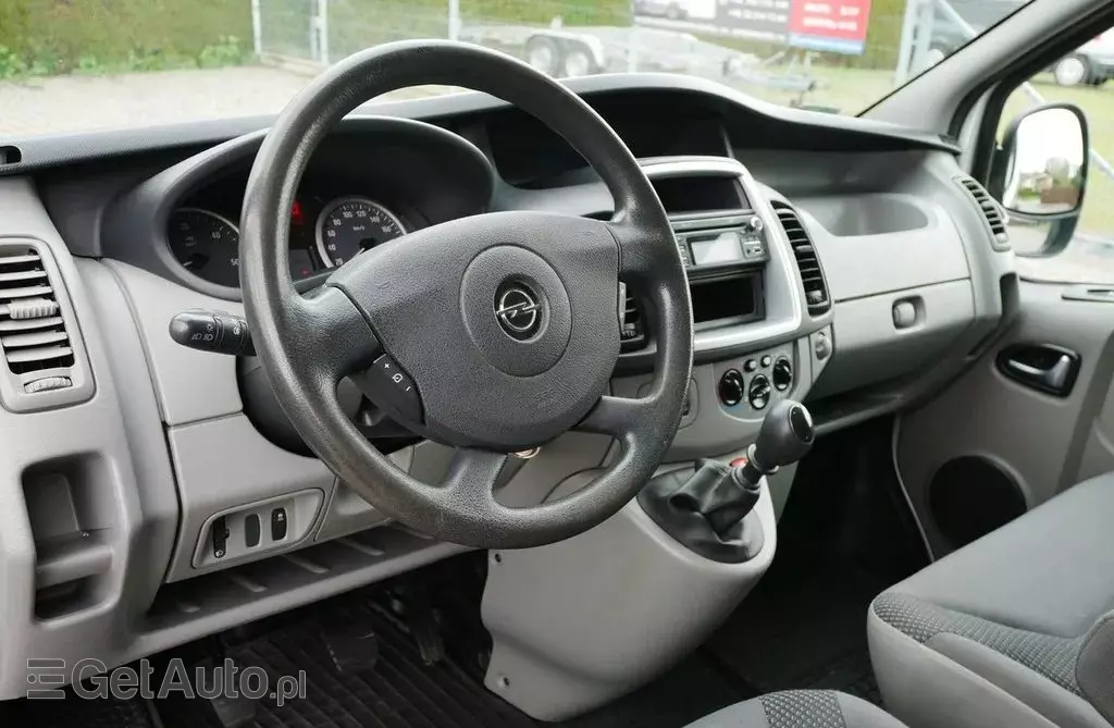 OPEL Vivaro 