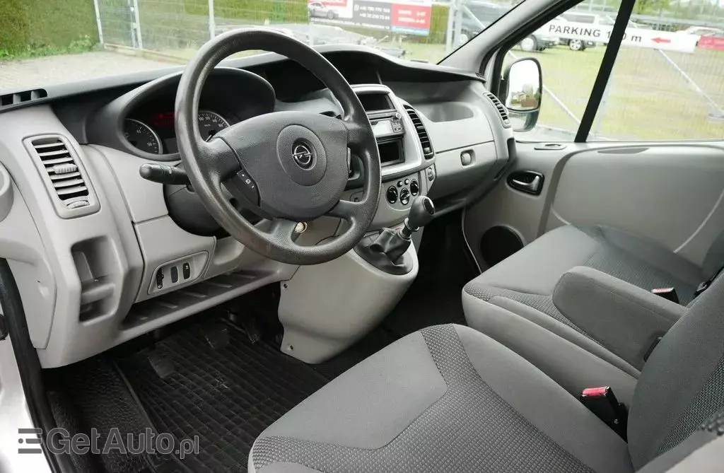 OPEL Vivaro 