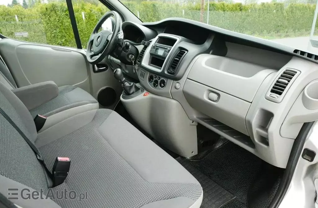 OPEL Vivaro 