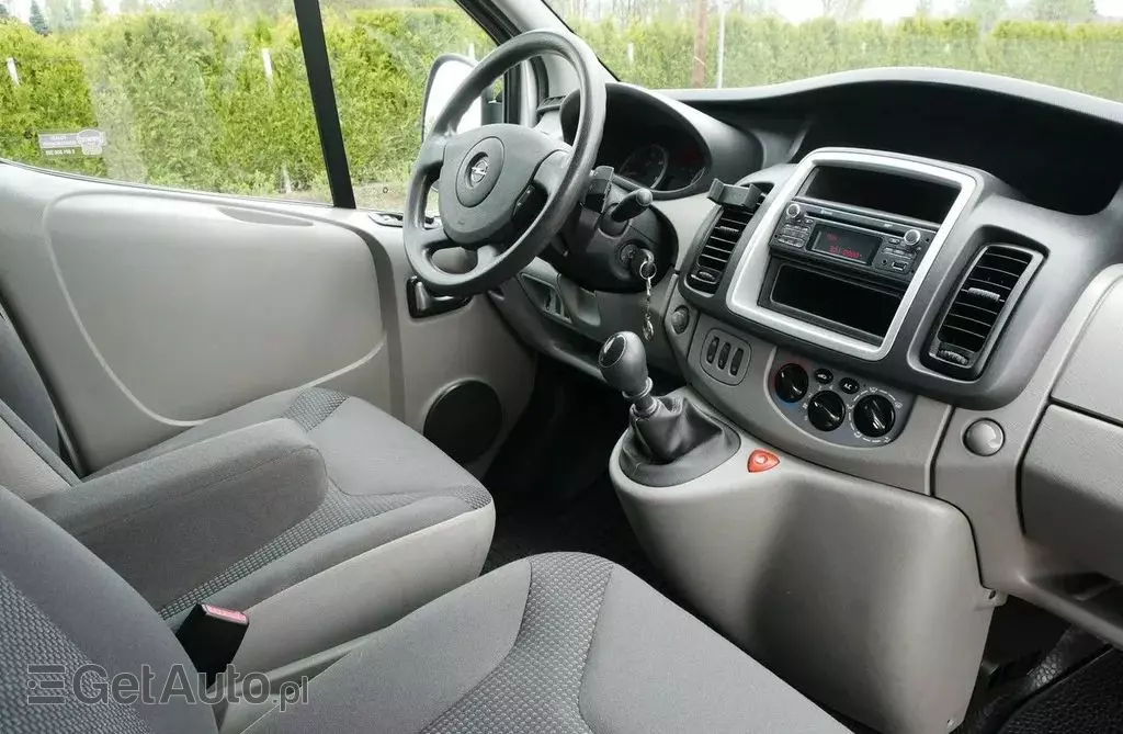 OPEL Vivaro 