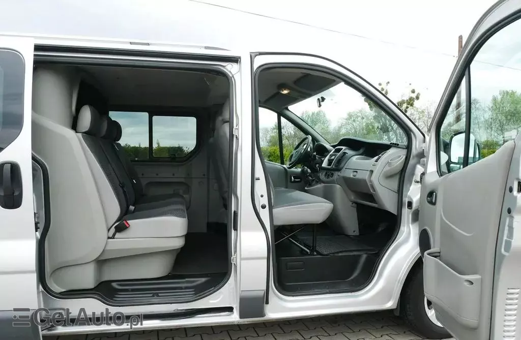OPEL Vivaro 