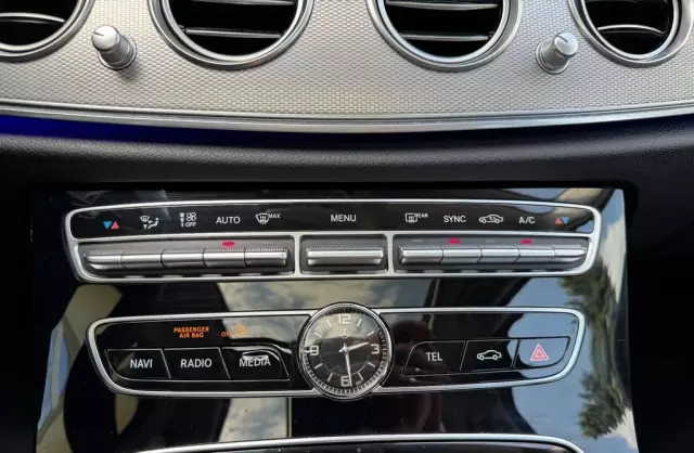 MERCEDES-BENZ Klasa E 