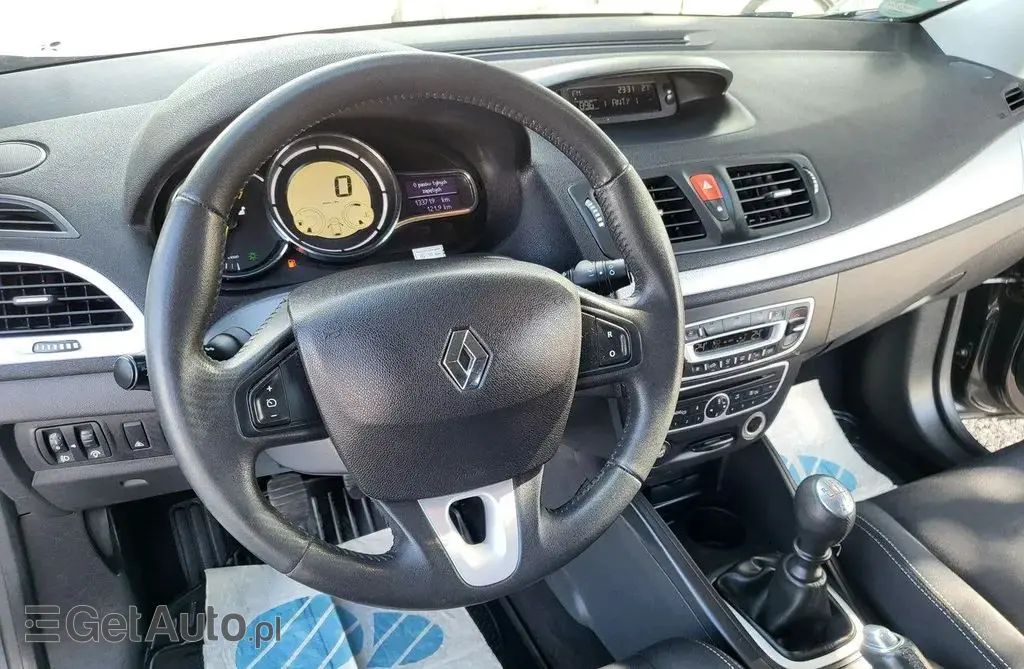 RENAULT Megane 