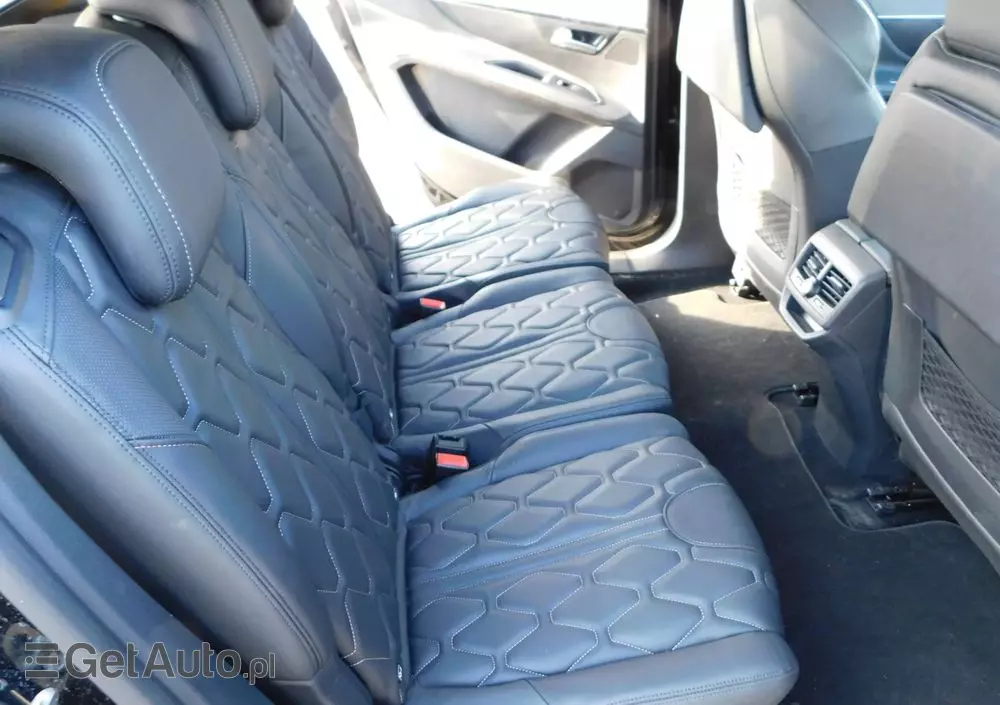 PEUGEOT 5008 1.6 PureTech GT Line S&S EAT8