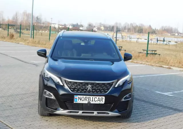 PEUGEOT 5008 1.6 PureTech GT Line S&S EAT8