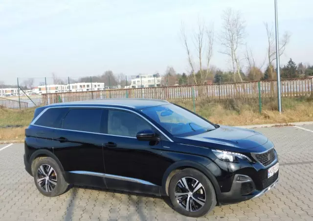 PEUGEOT 5008 1.6 PureTech GT Line S&S EAT8