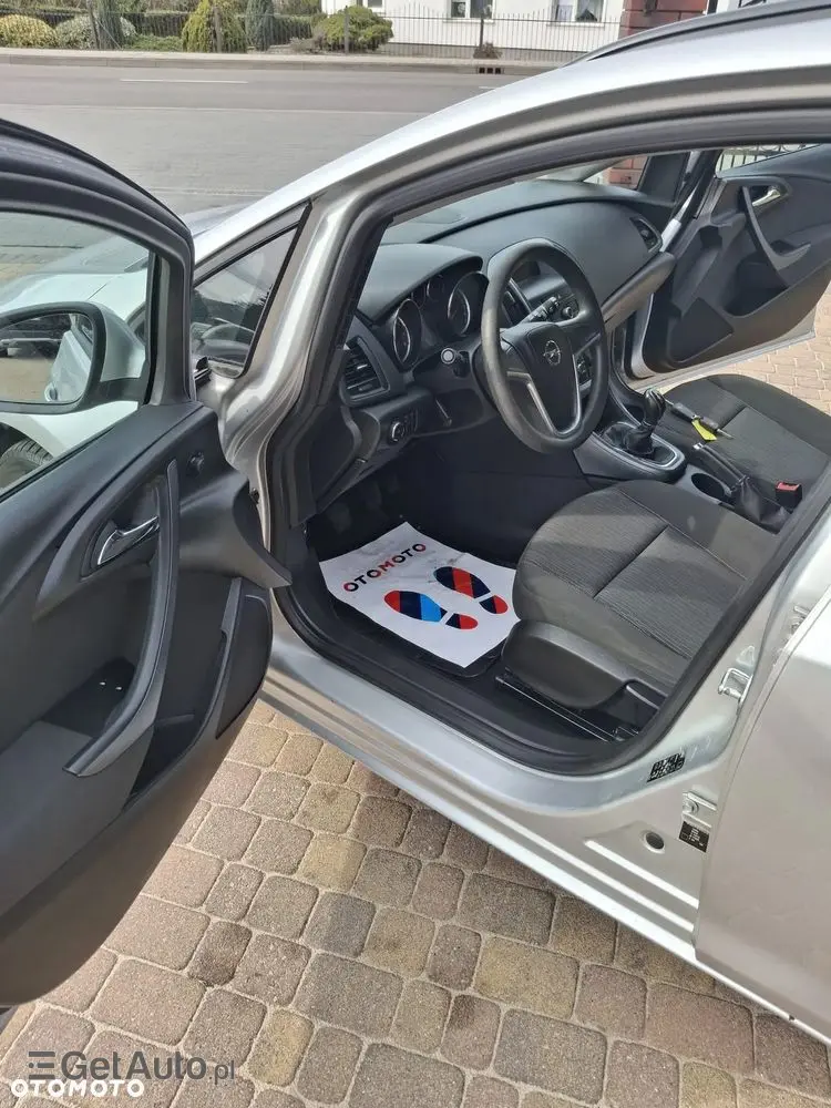 OPEL Astra 1.6 Selection