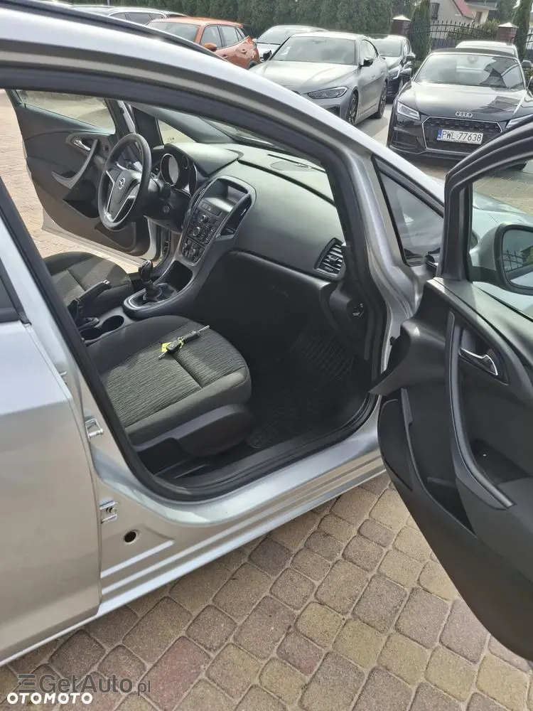 OPEL Astra 1.6 Selection