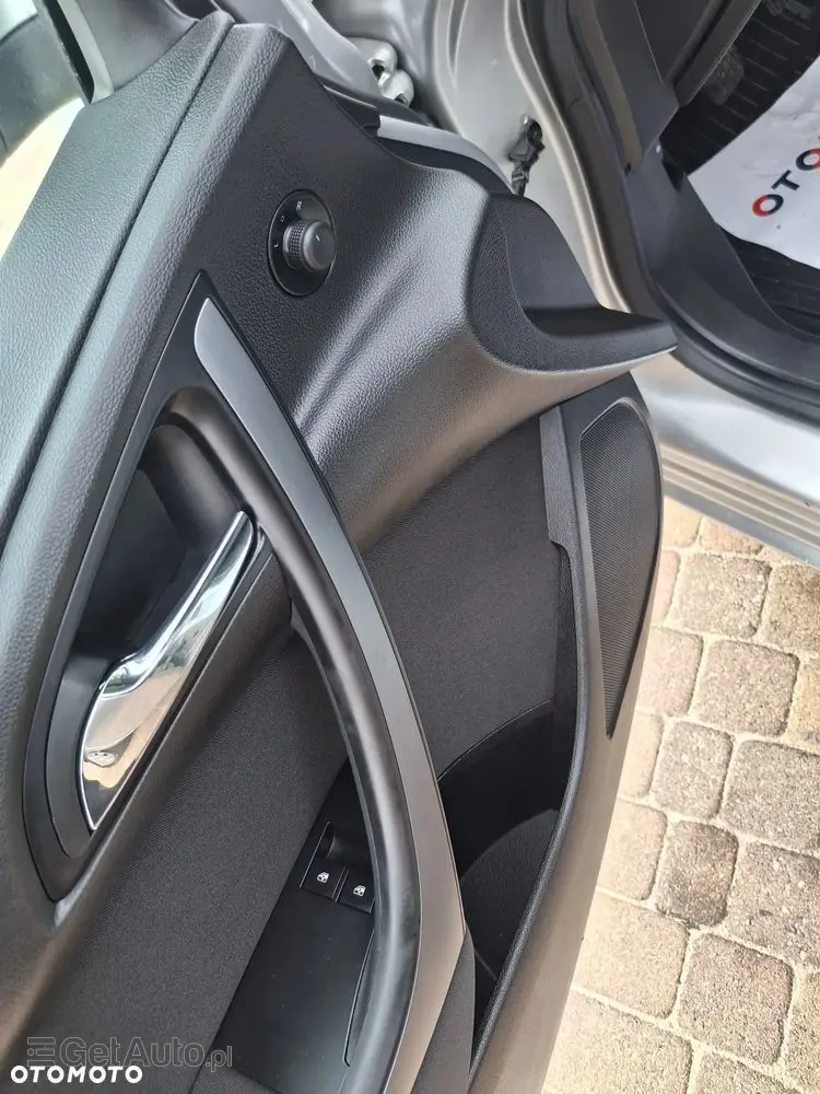 OPEL Astra 1.6 Selection