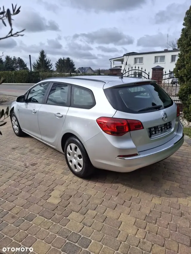 OPEL Astra 1.6 Selection