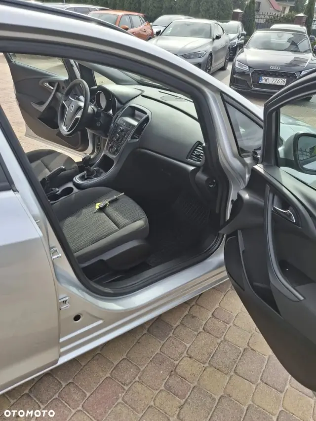 OPEL Astra 1.6 Selection