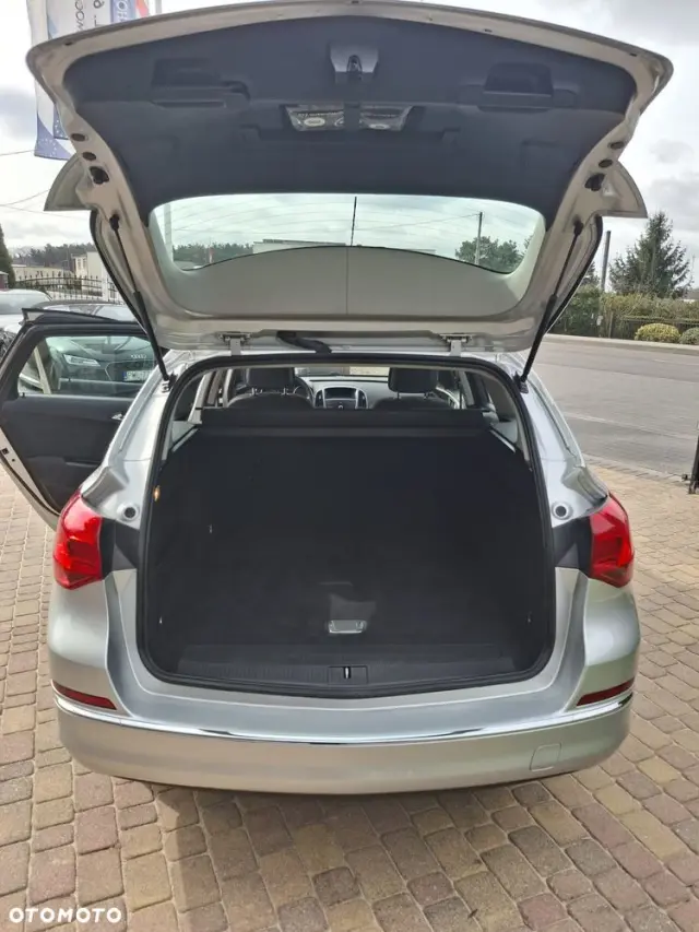OPEL Astra 1.6 Selection